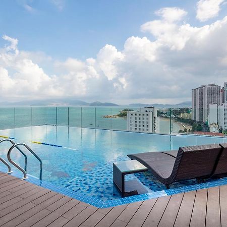 Senia Hotel Nha Trang Buitenkant foto