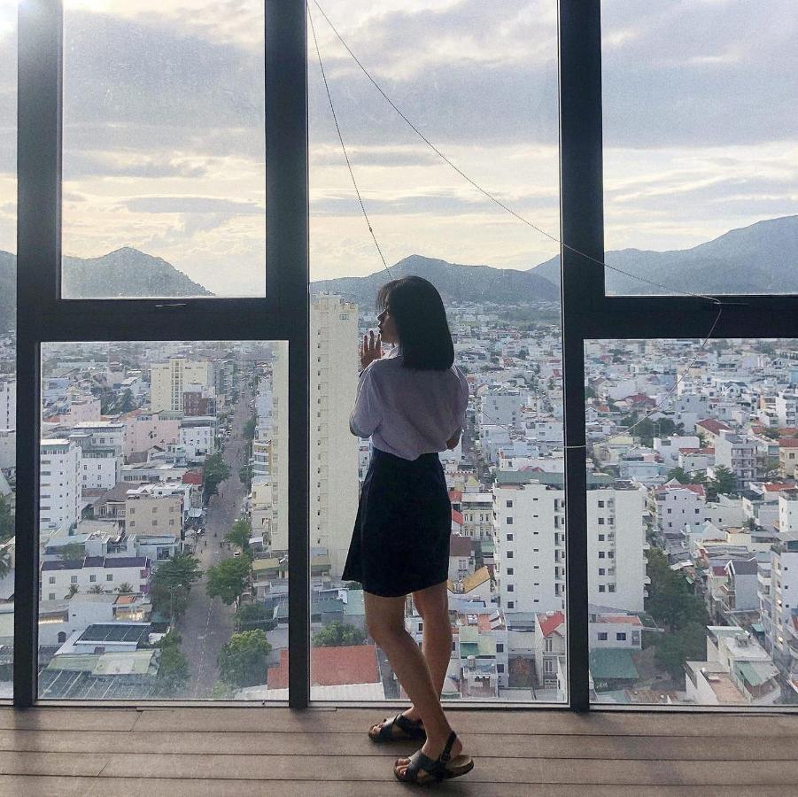 Senia Hotel Nha Trang Buitenkant foto