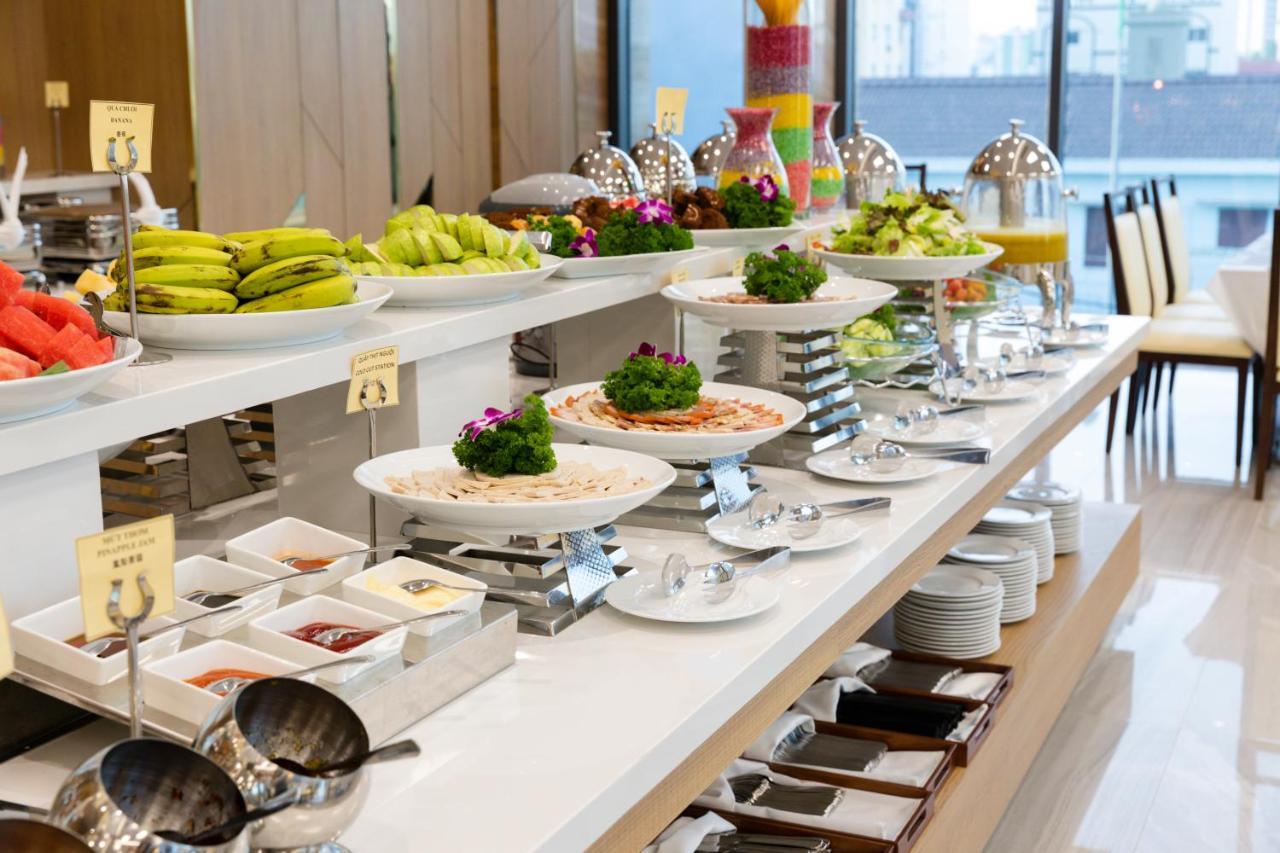 Senia Hotel Nha Trang Buitenkant foto